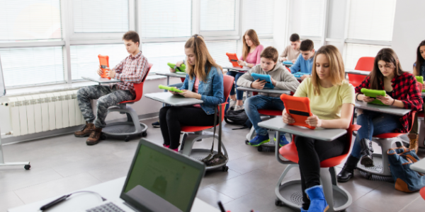 Del Aula al Ecosistema: Cómo Crear Comunidades de Aprendizaje Híbrido y Global