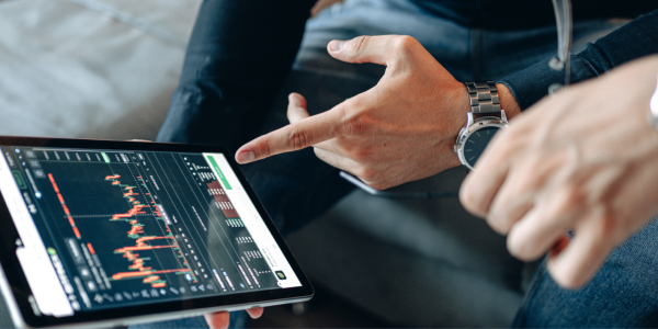 Del Empleo a la Empleabilidad: Nuevas Competencias para la Era Digital